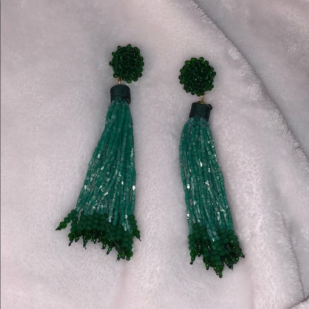 BEAUTIFUL BOUTIQUE EARRINGS NEVER WORN